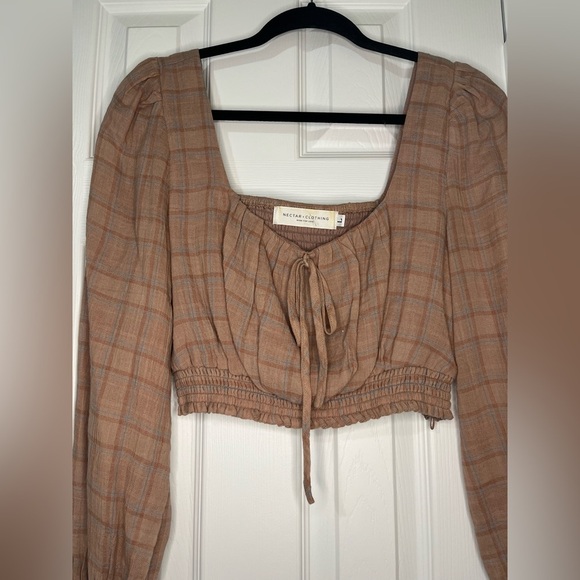 Boho cropped long sleeve blouse - Picture 2 of 8